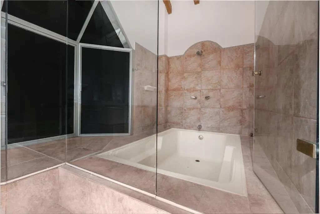 Lake Mansion In Alto Palmas Pool Poblado 15Min Envigado