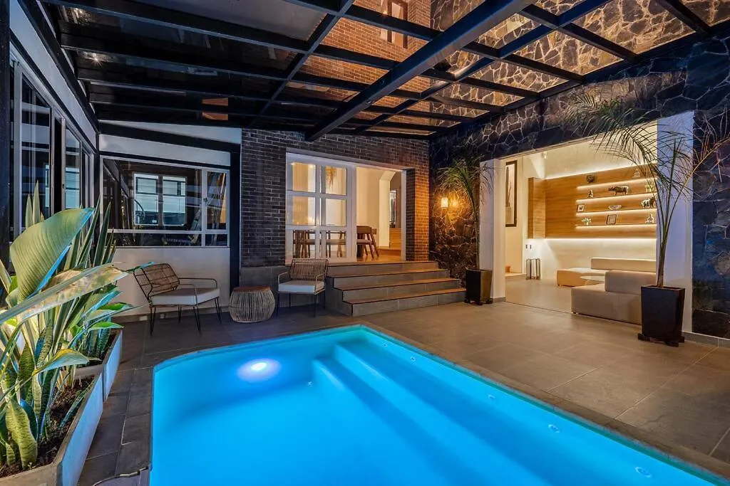 Villa Lake Mansion In Alto Palmas Pool Poblado 15Min Envigado Colombia